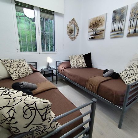 מאלגה Fabulosa Casa Del Arbol מראה חיצוני תמונה