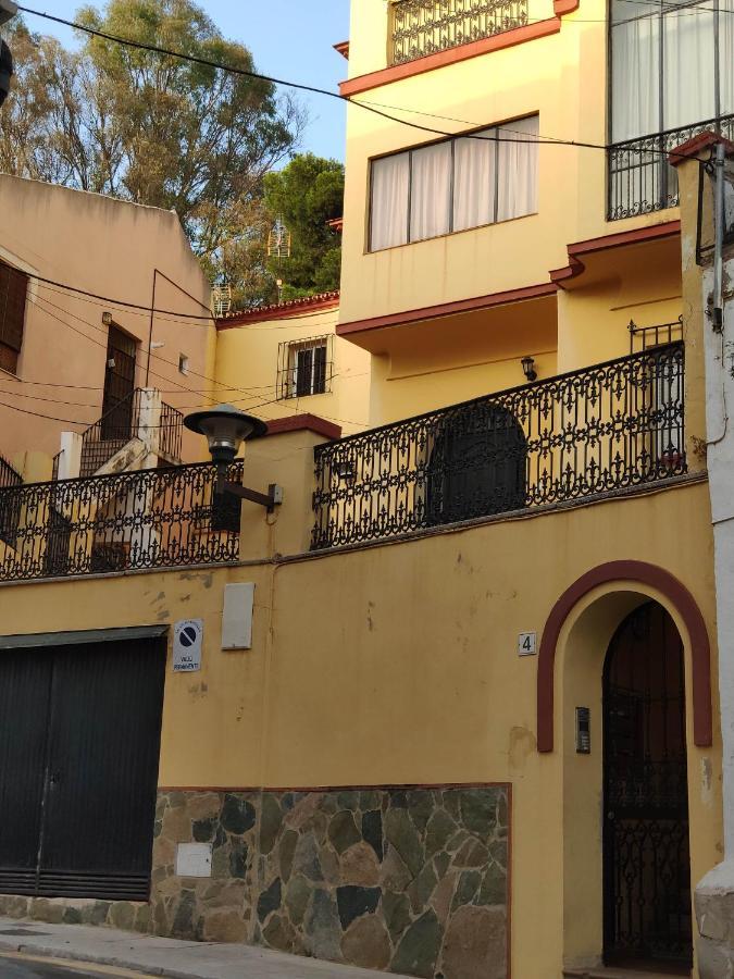 מאלגה Fabulosa Casa Del Arbol מראה חיצוני תמונה
