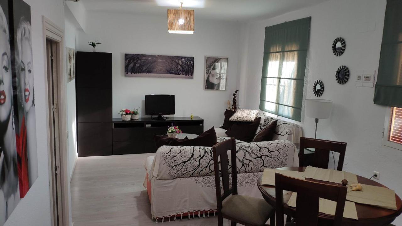 מאלגה Fabulosa Casa Del Arbol מראה חיצוני תמונה